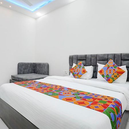 Fabexpress Bhau Residency - Nr Mumbai International Airport Hotel Екстериор снимка