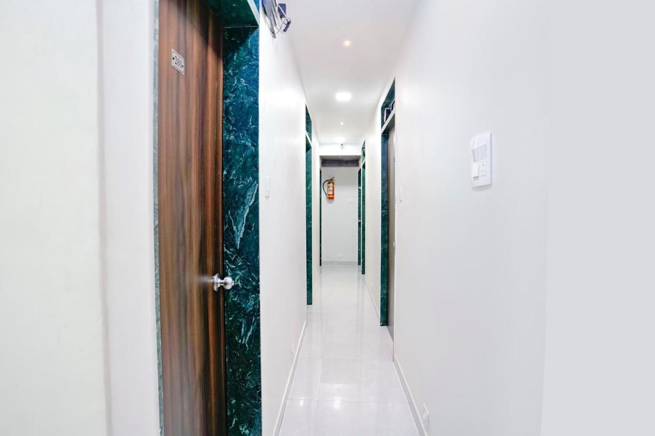 Fabexpress Bhau Residency - Nr Mumbai International Airport Hotel Екстериор снимка