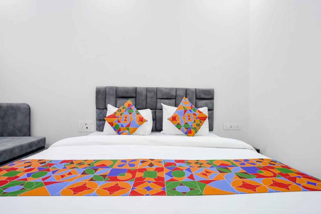 Fabexpress Bhau Residency - Nr Mumbai International Airport Hotel Екстериор снимка