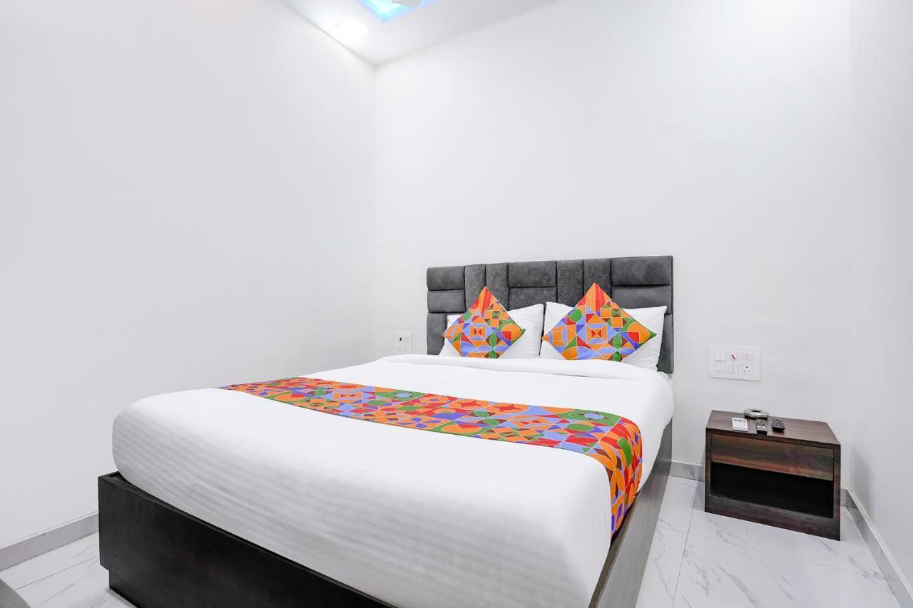 Fabexpress Bhau Residency - Nr Mumbai International Airport Hotel Екстериор снимка