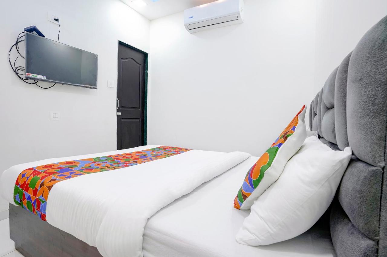 Fabexpress Bhau Residency - Nr Mumbai International Airport Hotel Екстериор снимка